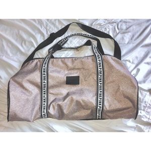 💗NWTVictoria Secret PINK Duffel Bag